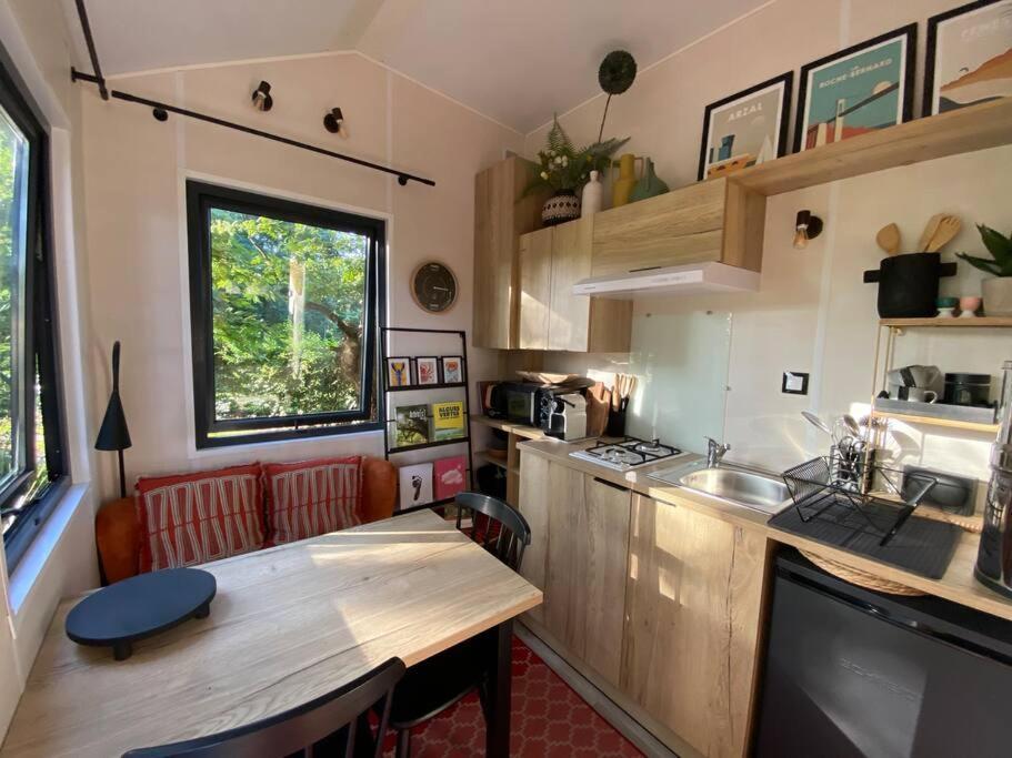 Tiny House Sur Terrain Boise A 10 Mn De La Mer Férel Exterior foto